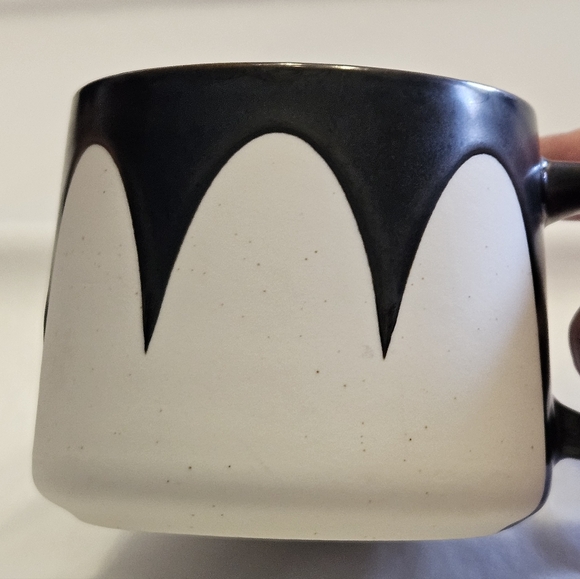 Starbucks Coffee / Tea Mug. - Picture 9 of 9